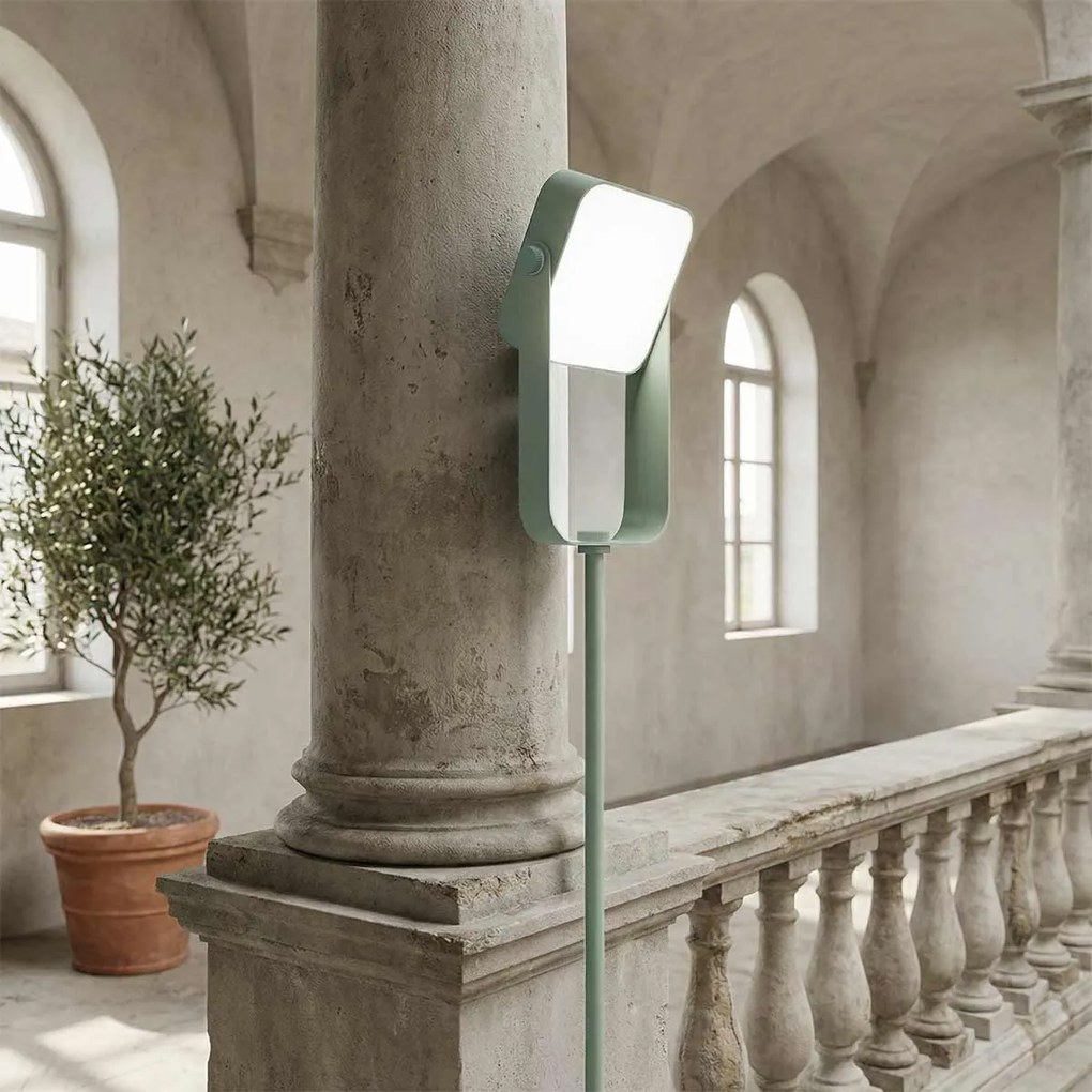 Piantana Solare in alluminio 120cm Ricaricabile USB-C - Verde Pastello Colore Bianco Naturale 4.000K