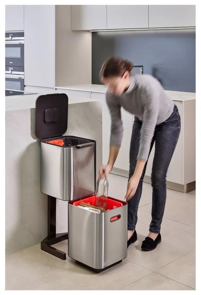 Bidone in acciaio per rifiuti differenziati in argento 40 l Totem Compact - Joseph Joseph