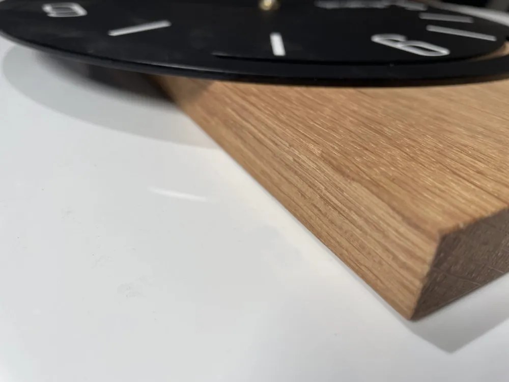 Orologio da parete in rovere GEOMETRIC - nero