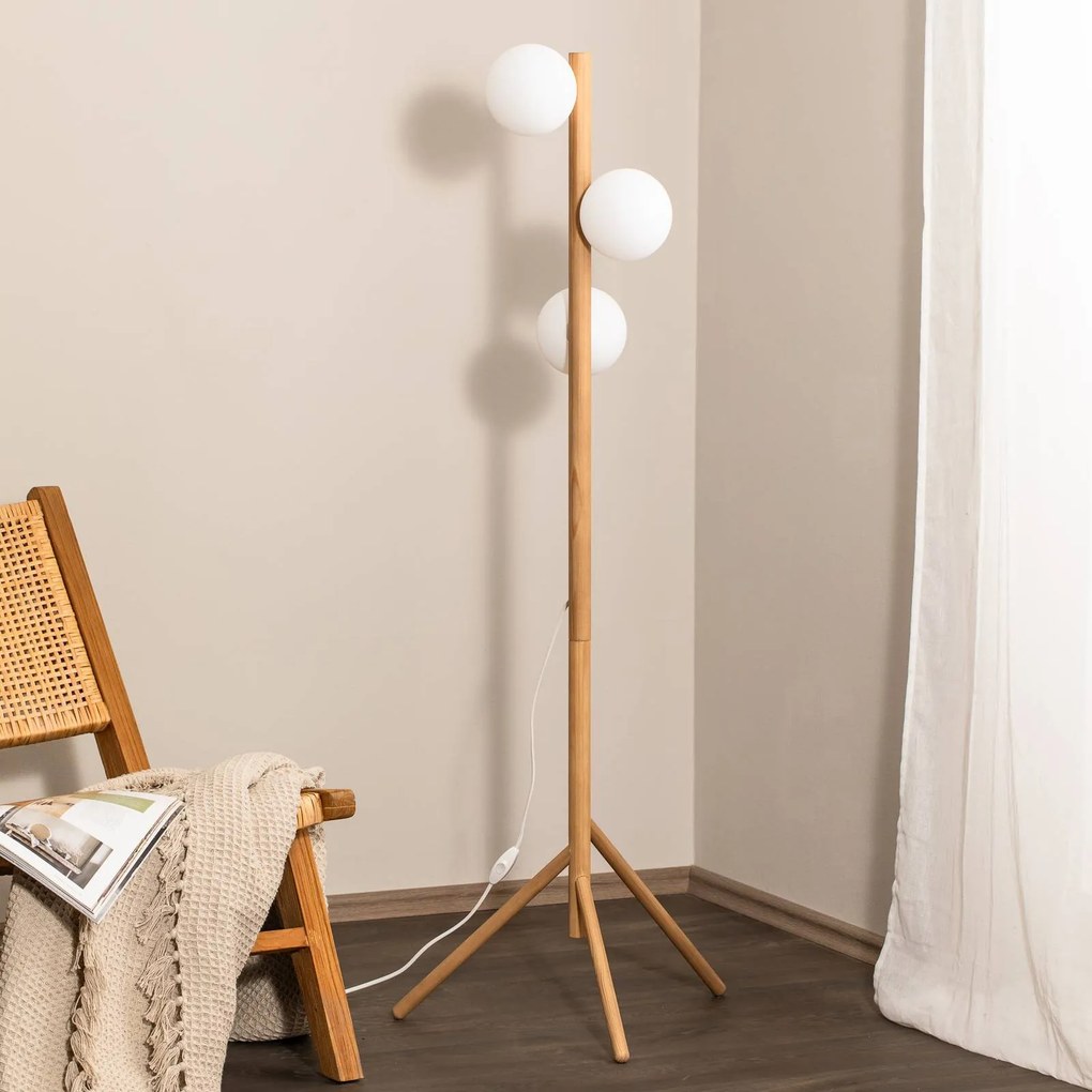 TK Lighting Piantana Estera, vetro opalino, struttura in legno, 132 cm, a 3 luci