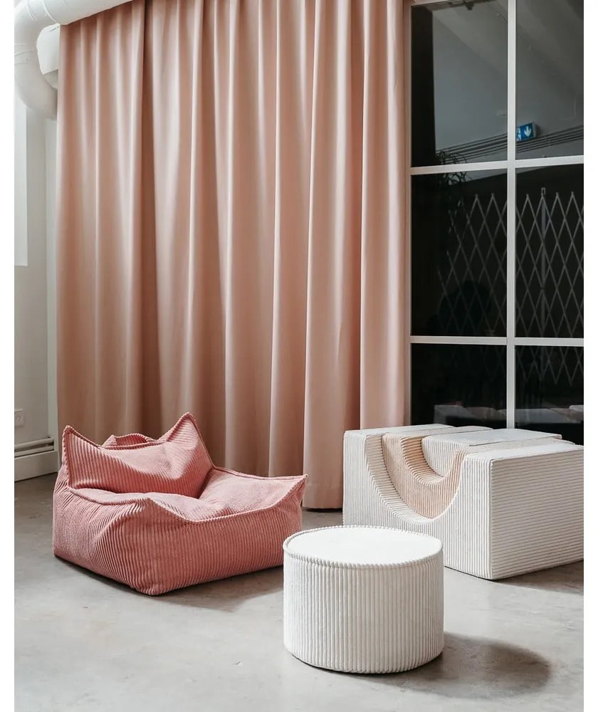 Pouf a sacco per bambini rosa con rivestimento in velluto a coste Chair – Wigiwama
