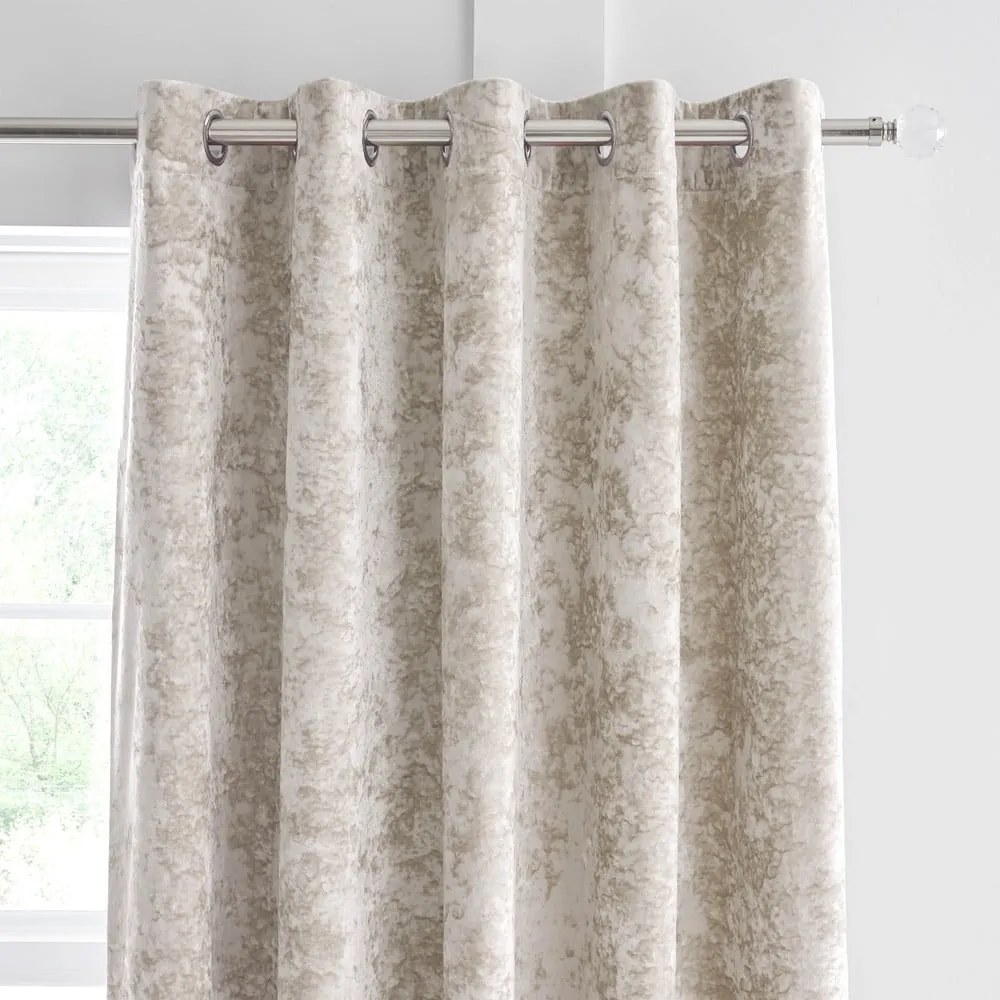 Tende in set beige in velluto 2 pz 168x137 cm Crushed Velvet – Catherine Lansfield