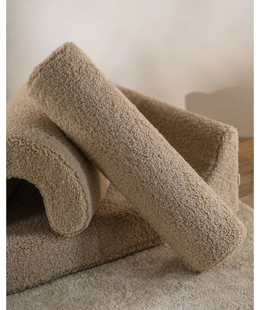 Poltrona per bambini marrone chiaro con rivestimento in bouclé Flipster – Wigiwama