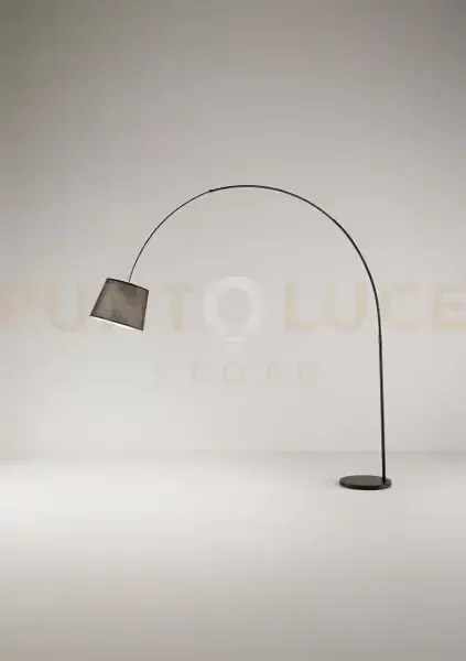 Arche piantana in metallo nero opaco paralume nero orientabile 1  l...