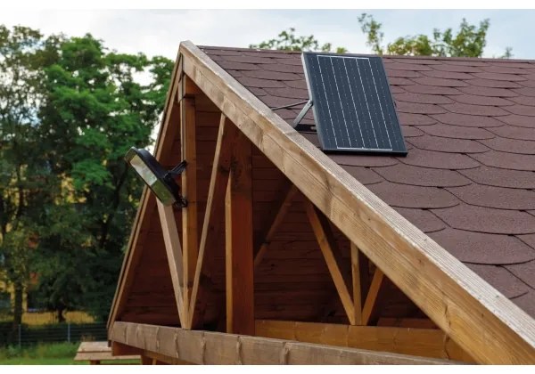 Kanlux 36607 - Proiettore LED con pannello solare e sensore 15W/15000 mAh 3,2V IP65 +RC