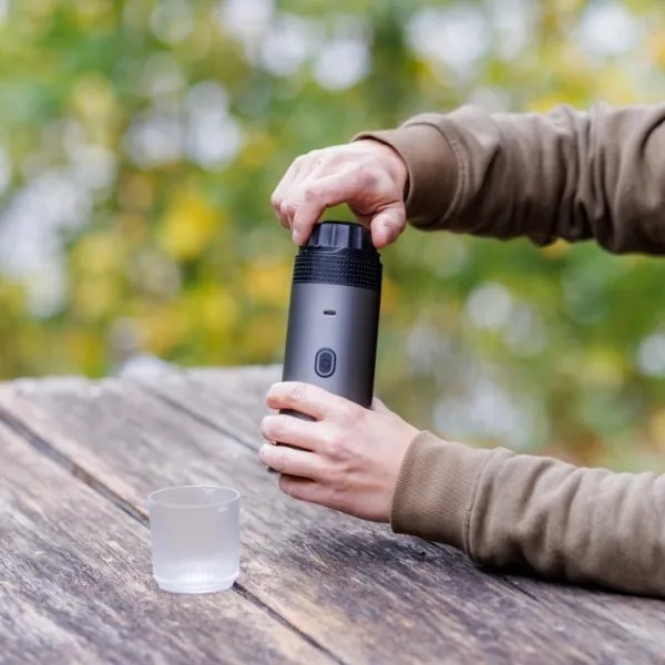 Aligator ACM002 - Macchinetta da caffè portatile ricaricabile PortaCaffé 3 in 1 72W/7500 mAh grigio