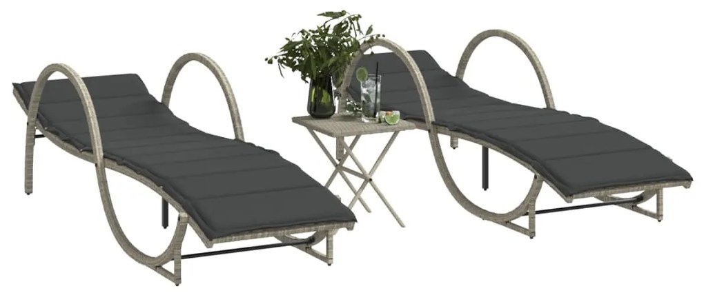 Lettini Prendisole 2pz Con Tavolino Grigio Chiaro İn Polyrattan /