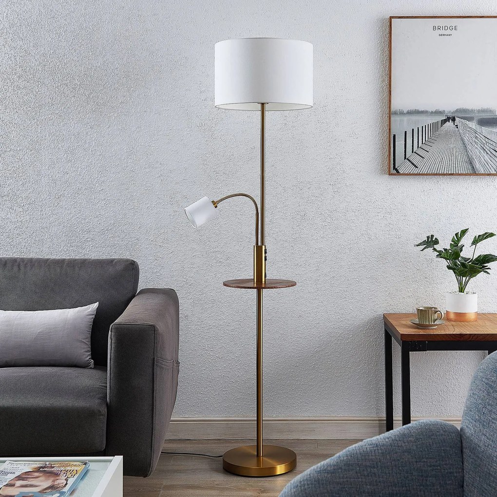 Lindby Lampada da terra Aovan, color bronzo, ripiano, porta USB