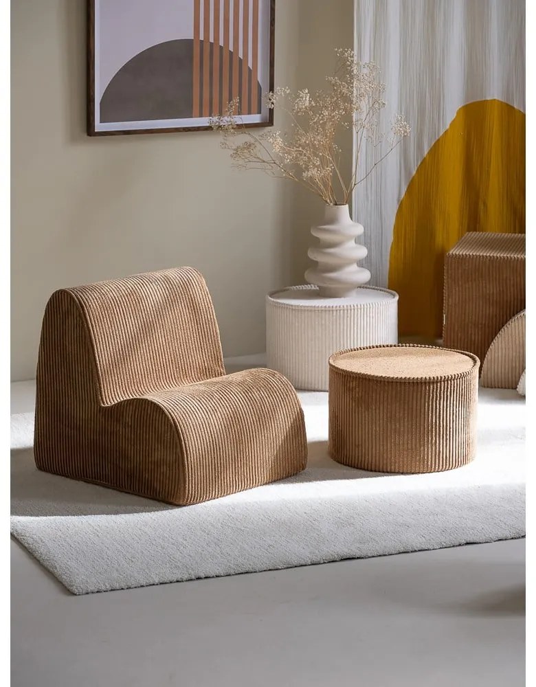 Poltrona per bambini marrone con rivestimento in velluto a coste Cloud – Wigiwama
