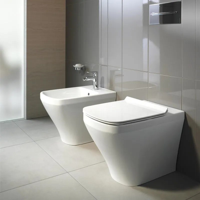 Coppia sanitari filomuro scarico a parete durastyle bianco lucido WC: P 55 x L 38 x H 56 cm, bidet: P 60 x L 38.5 x H 24 cm