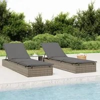 Lettini Prendisole 2pz con Tavolino Grigio in Polyrattan 319635