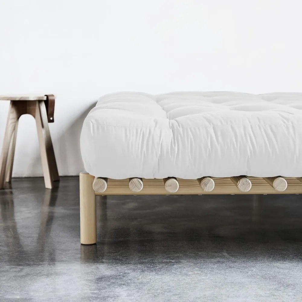 Letto matrimoniale in legno di pino con griglia 140x200 cm Pace - Karup Design