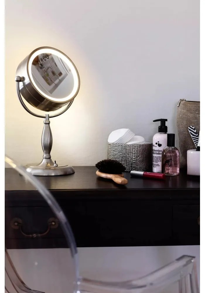 Specchio da tavolo con illuminazione in argento Face, ø 16,2 cm - Markslöjd