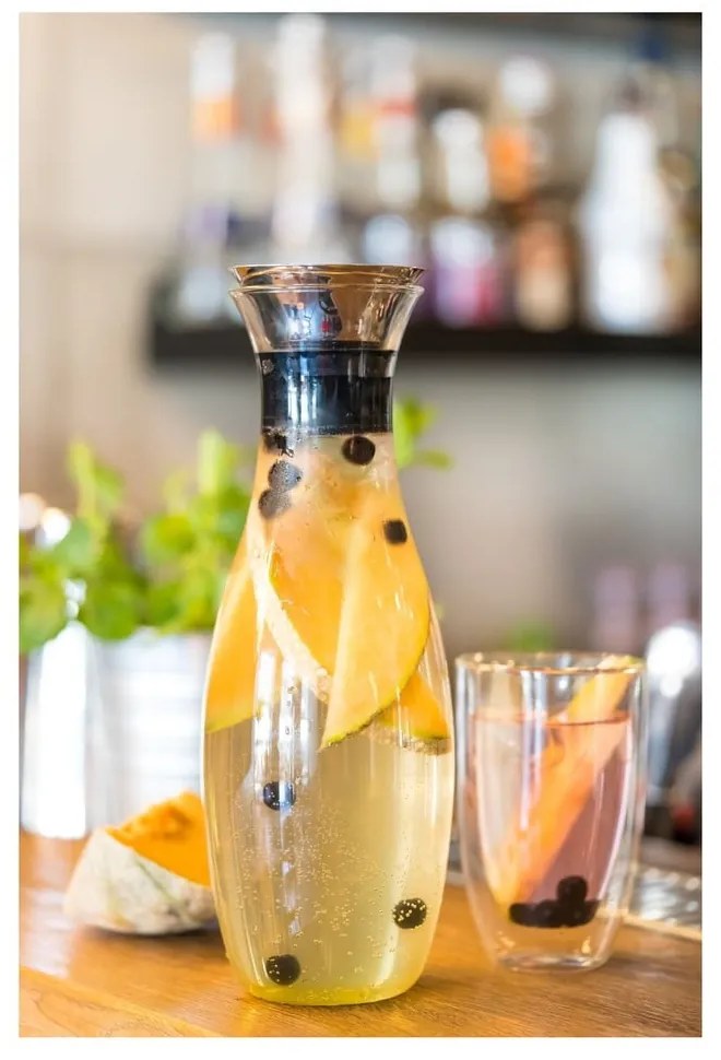Caraffa a parete singola AMO, 1,3 l - Vialli Design