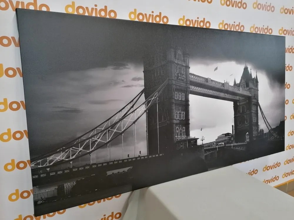 Stampa su tela – Tramonto su Tower Bridge in bianco e nero