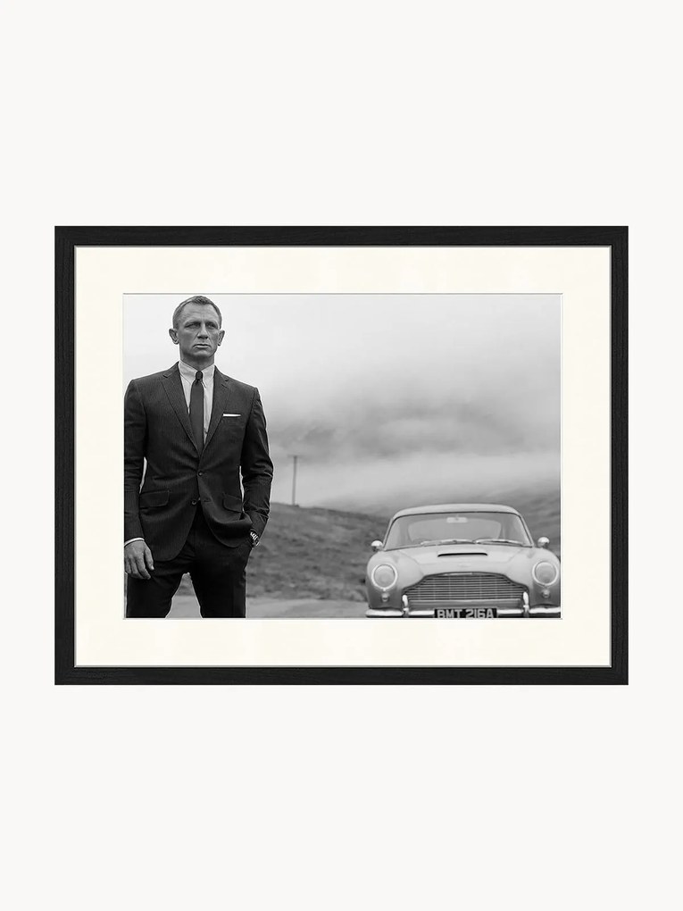 Foto incorniciata di Daniel Craig in veste di James Bond