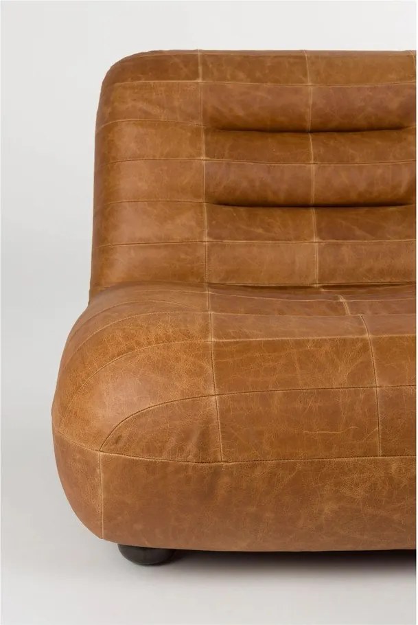 Poltrona marrone cognac con rivestimento in pelle Wyatt – Dutchbone