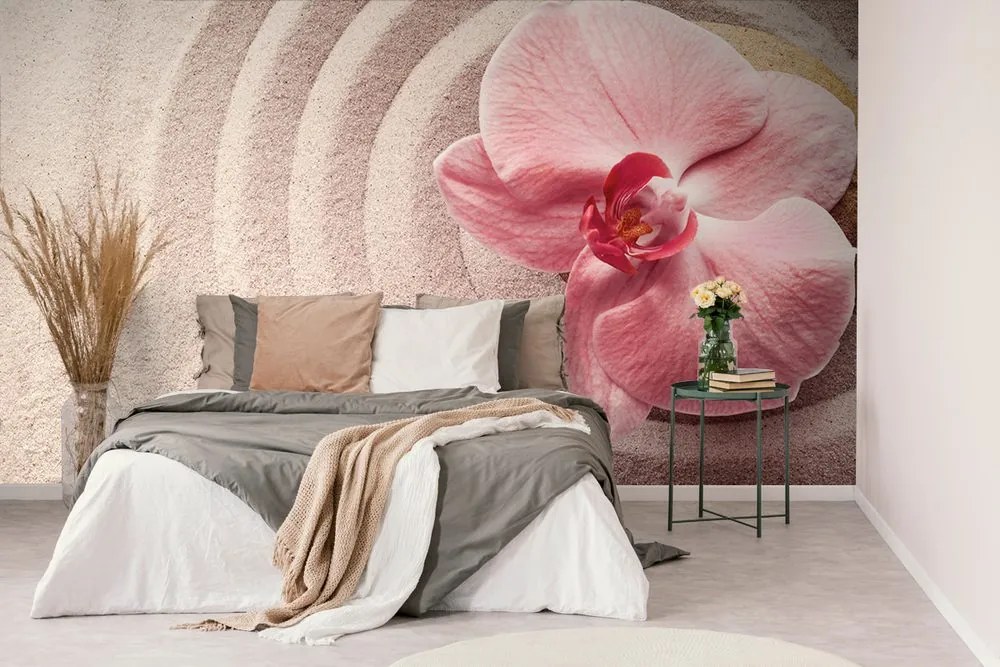 Carta da parati – Sabbia marina e orchidea rosa
