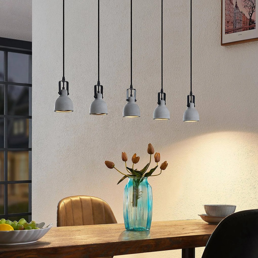 Lampada a sospensione Lindby Amilia, legno/cemento, a 5 luci, 116 cm, GU10