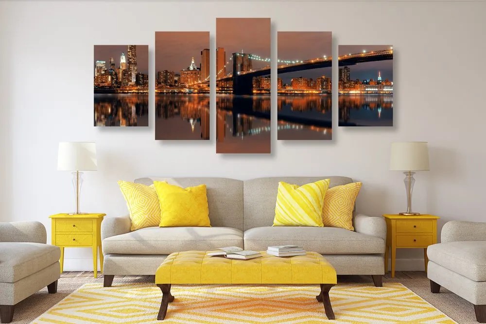 Quadri 5 pezzi – Riflesso di Manhattan nell'acqua