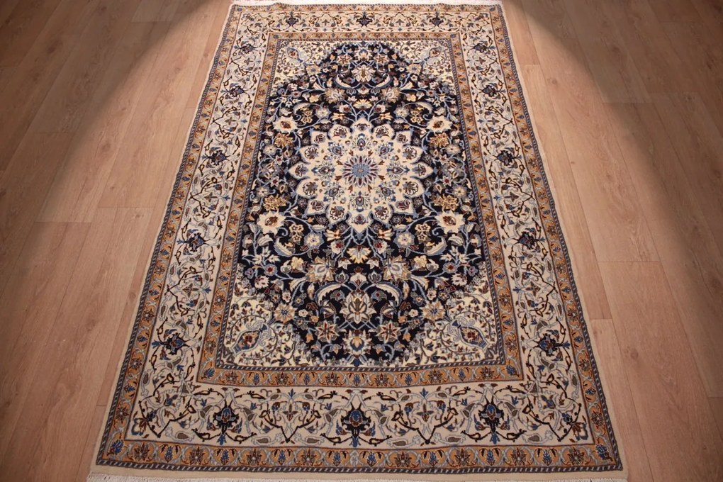 Nain Tappeto 130x210 (Iran) Annodato A Mano