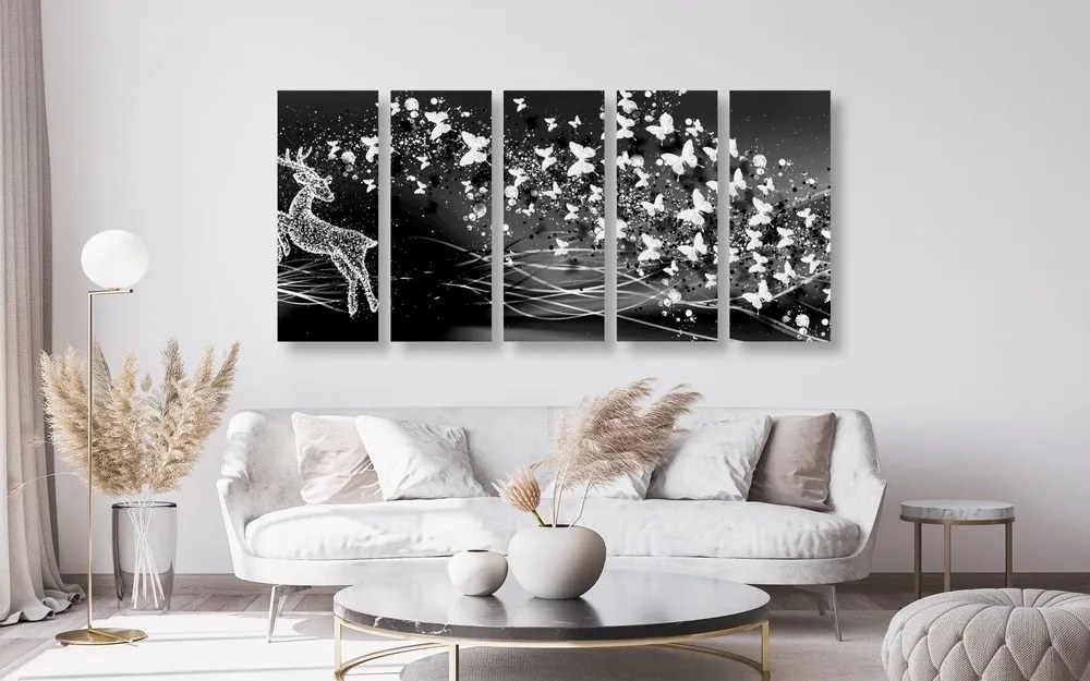 Quadri 5 pezzi – Splendido cervo con farfalle in bianco e nero