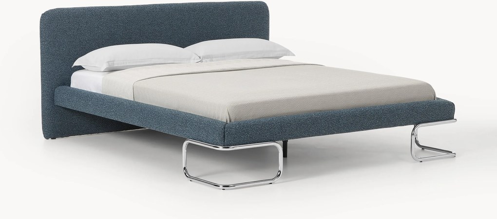 Letto imbottito in bouclé con gambe in metallo Olina