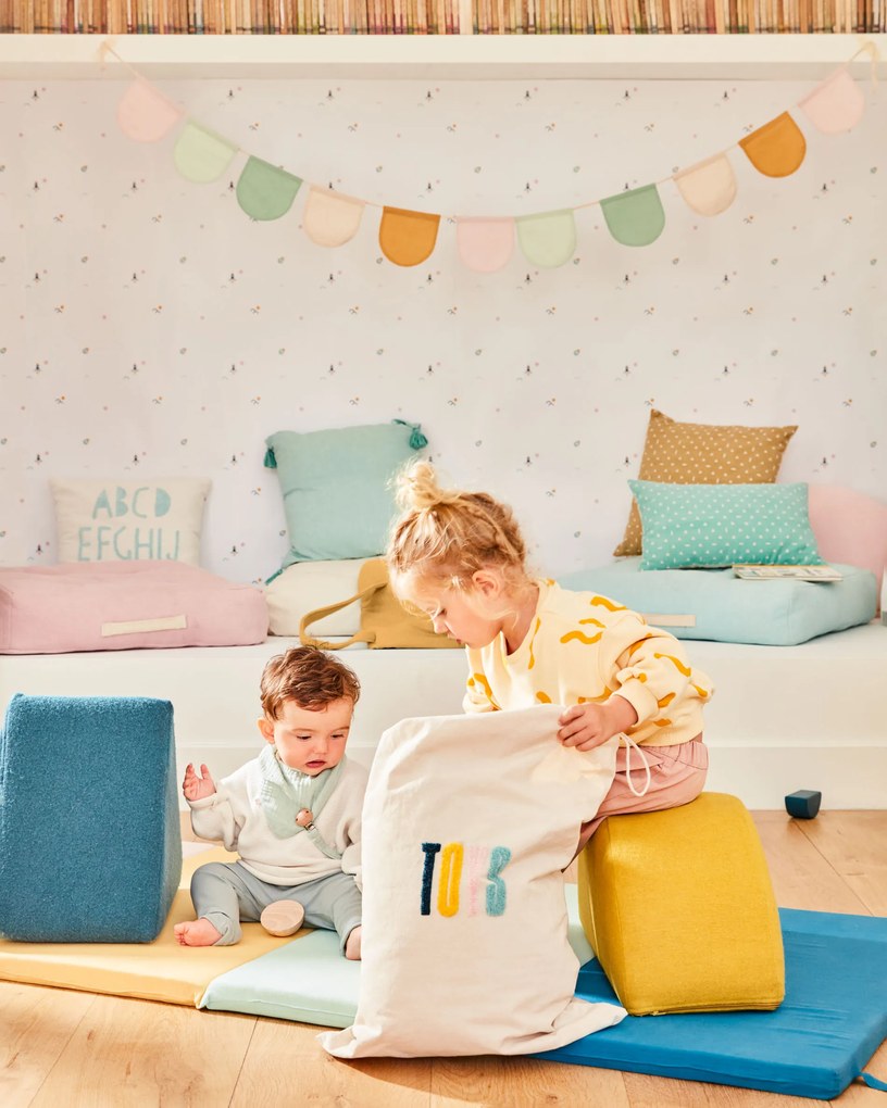 Kave Home - Materassino per bambini Agapita in cotone organico (GOTS) multicolor 60 x 160 cm