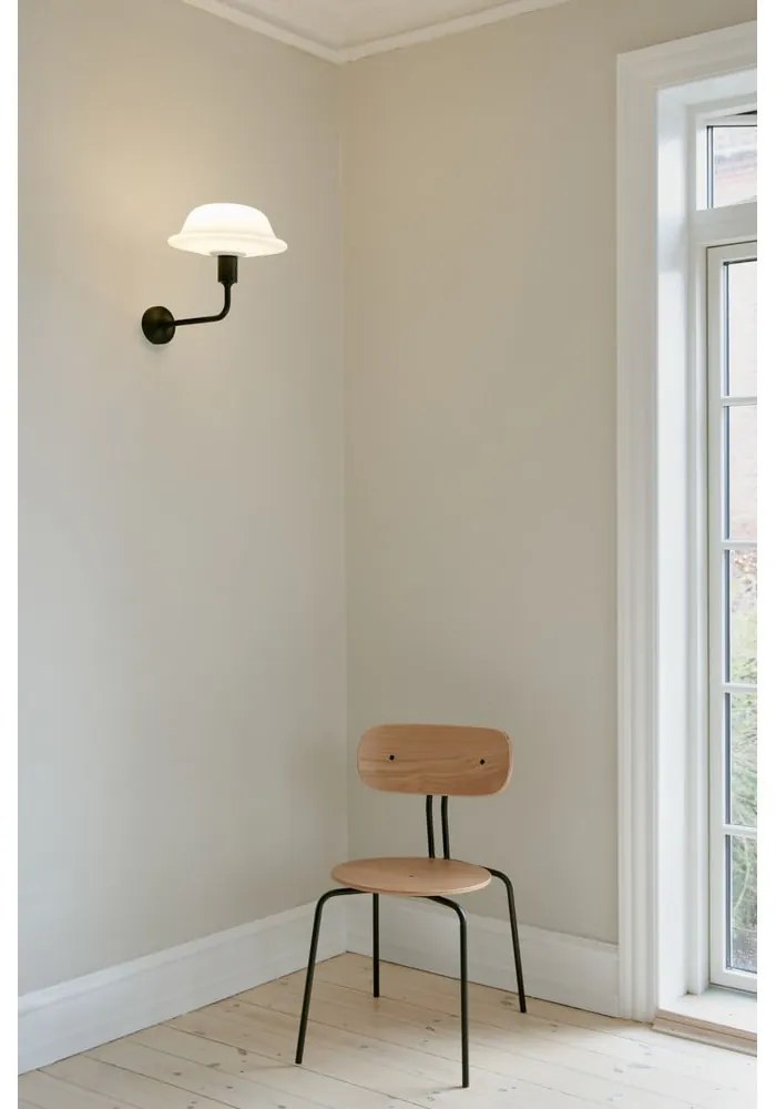 Lampada da parete nera in metallo senza paralume Santé – UMAGE