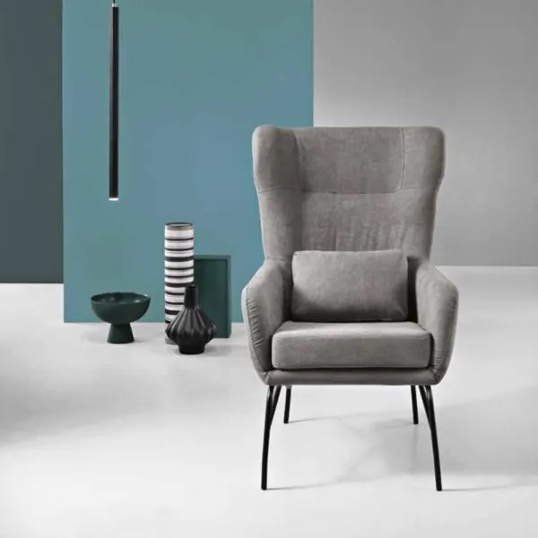 Poltrona in tessuto con gambe in metallo FRY GRIGIO CHIARO
