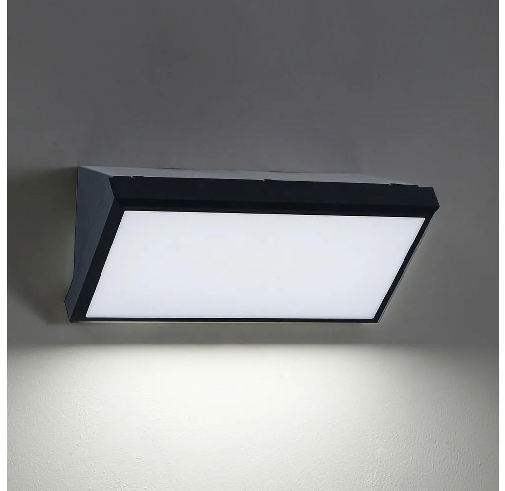 Brilagi - Applique a LED da esterno TRIANGLE LED/20W/230V nero IP65