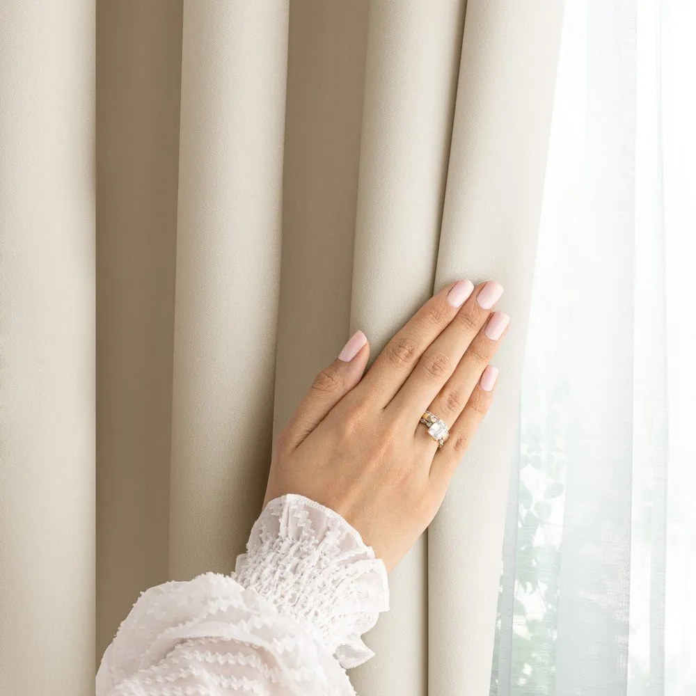 Tenda parzialmente oscurante color crema 140x250 cm Carli Tie – Restilo