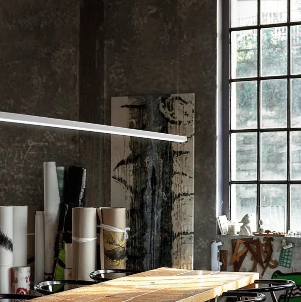Perenz Link – sospensione lineare LED (bianco opaco / nero opaco / marrone metallizzato)