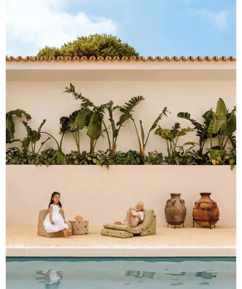 Poltrona per bambini verde con rivestimento in bouclé e ciniglia Terrazzo Cloud – Wigiwama