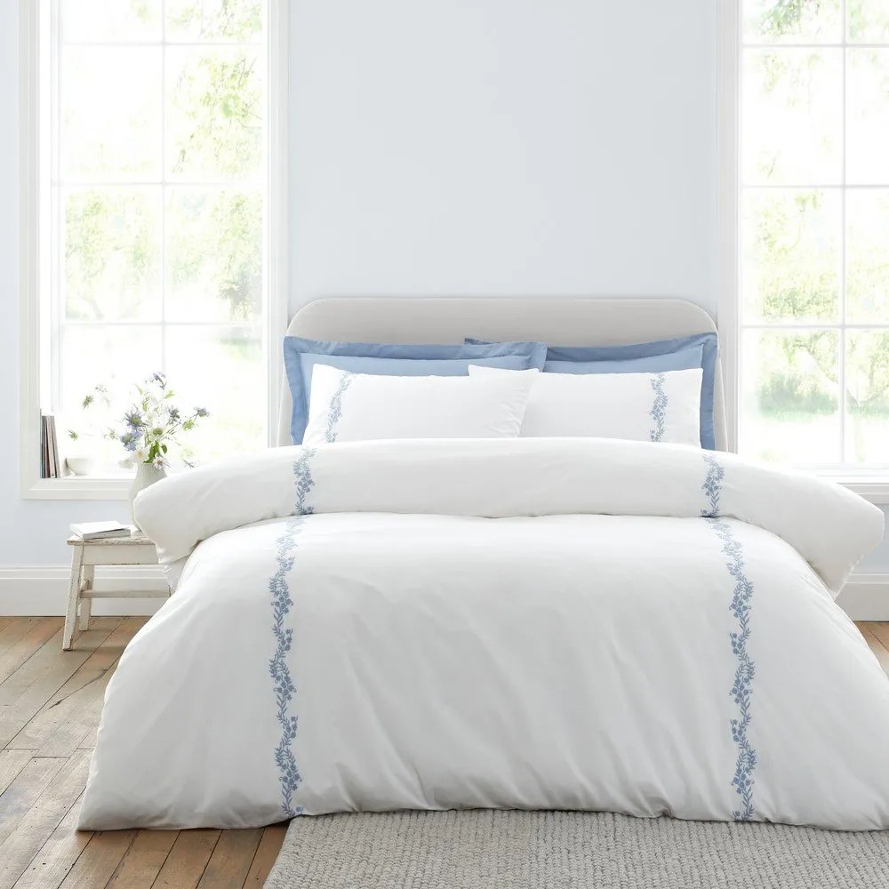 Set copripiumino e federa bianco in percalle di cotone per letto matrimoniale 3 pezzi 200x200 cm Camille Embroidered Floral – Bianca