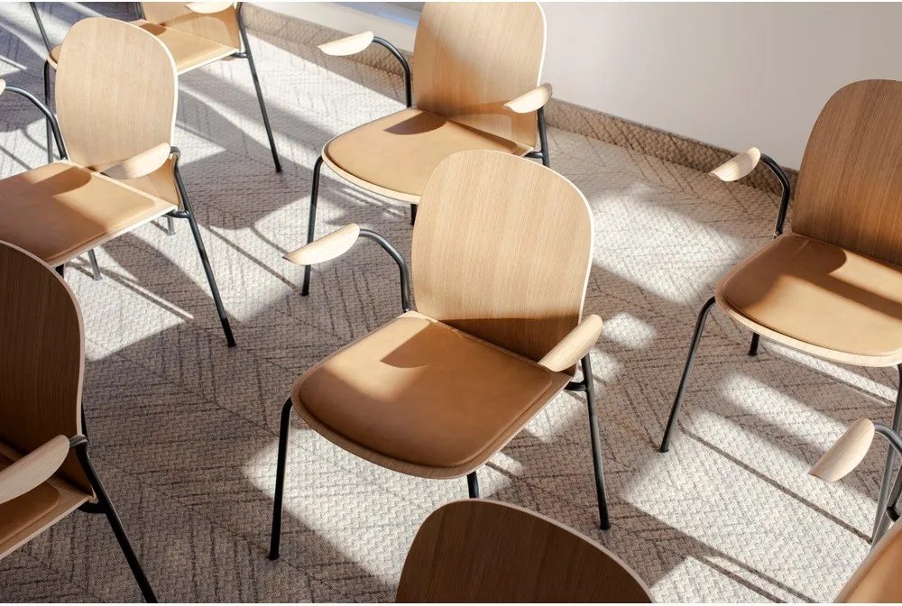 Sedie da pranzo in set marrone cognac/di colore naturale con effetto rovere con braccioli/impilabili 2 pz Book – Gazzda