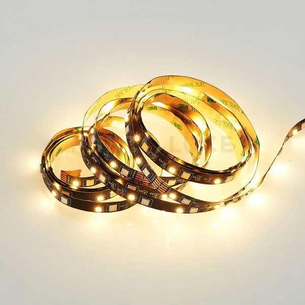 Grip striscia led 10,5w 720lm, 3000k anche rgb con telecomando mult...