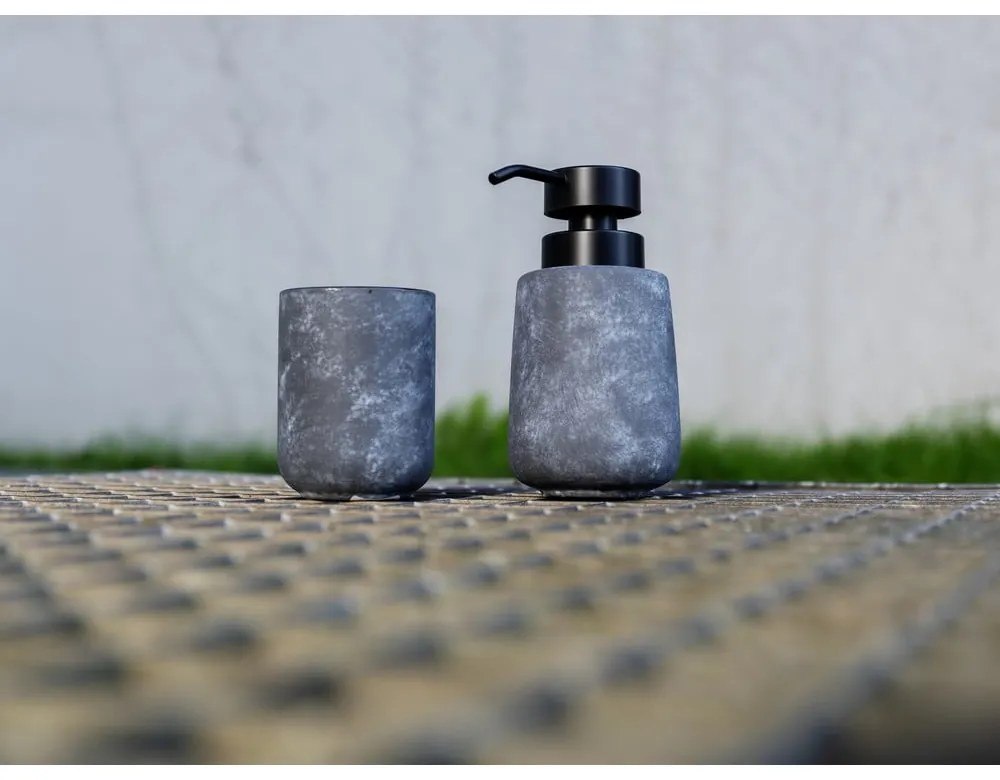 Dispenser per sapone grigio in ceramica 400 ml Sacile – Wenko