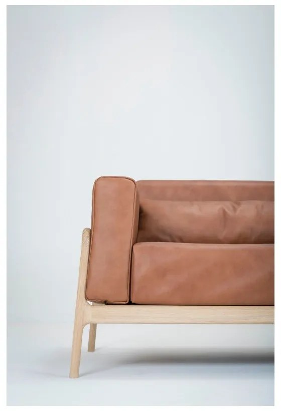 Divano in pelle di bufalo marrone cognac con struttura in rovere massiccio, 210 cm Fawn - Gazzda