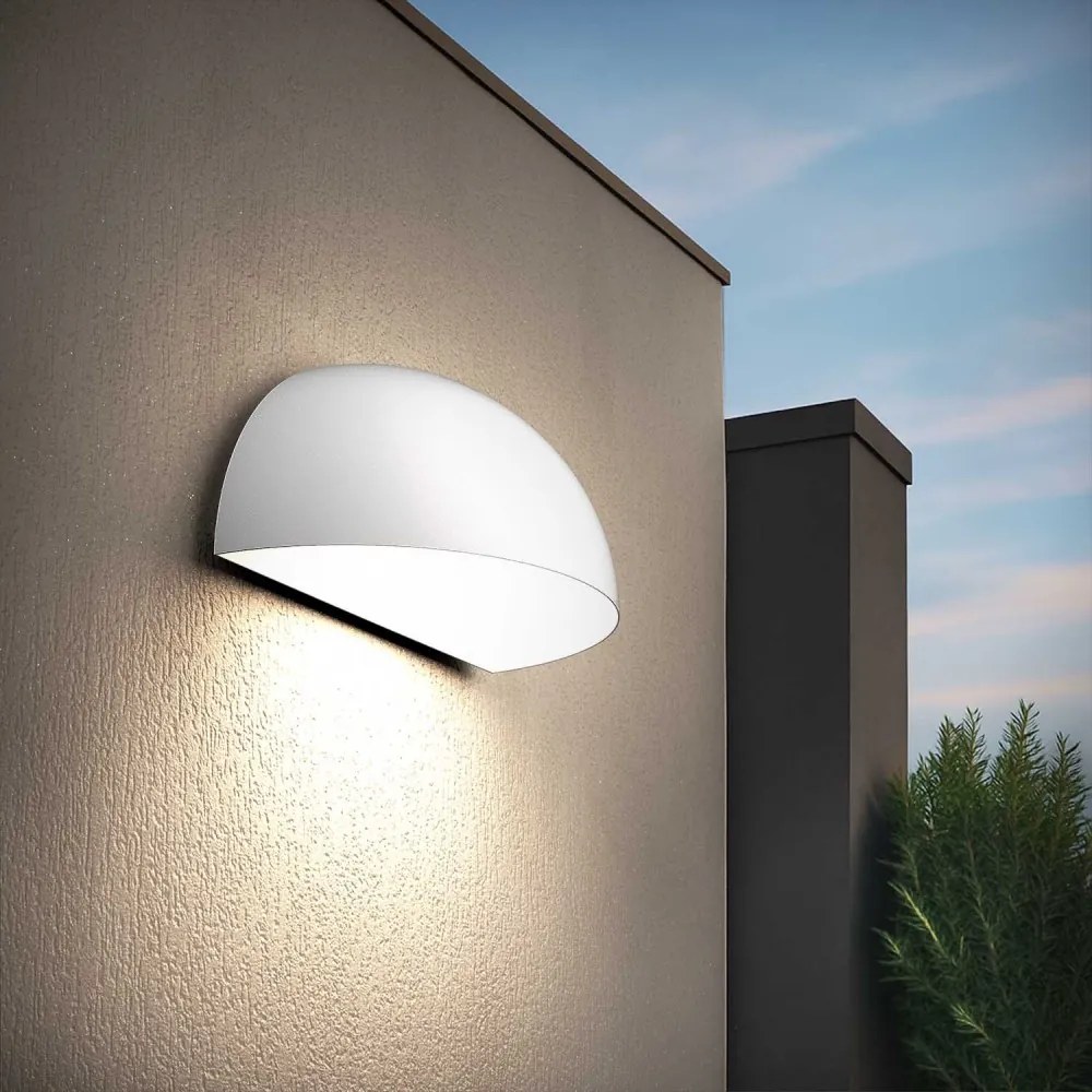 Applique Curva Monodirezionale con base E27, IP54 Bianca - Serie BRINA Base E27