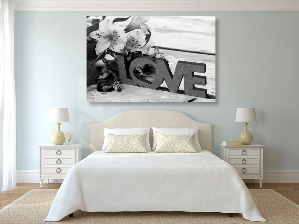 Quadro su tela – Con scritta in legno Love in bianco e nero