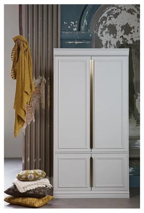 Armadio grigio chiaro in pino massiccio 110x215x62 cm Organize – WOOOD