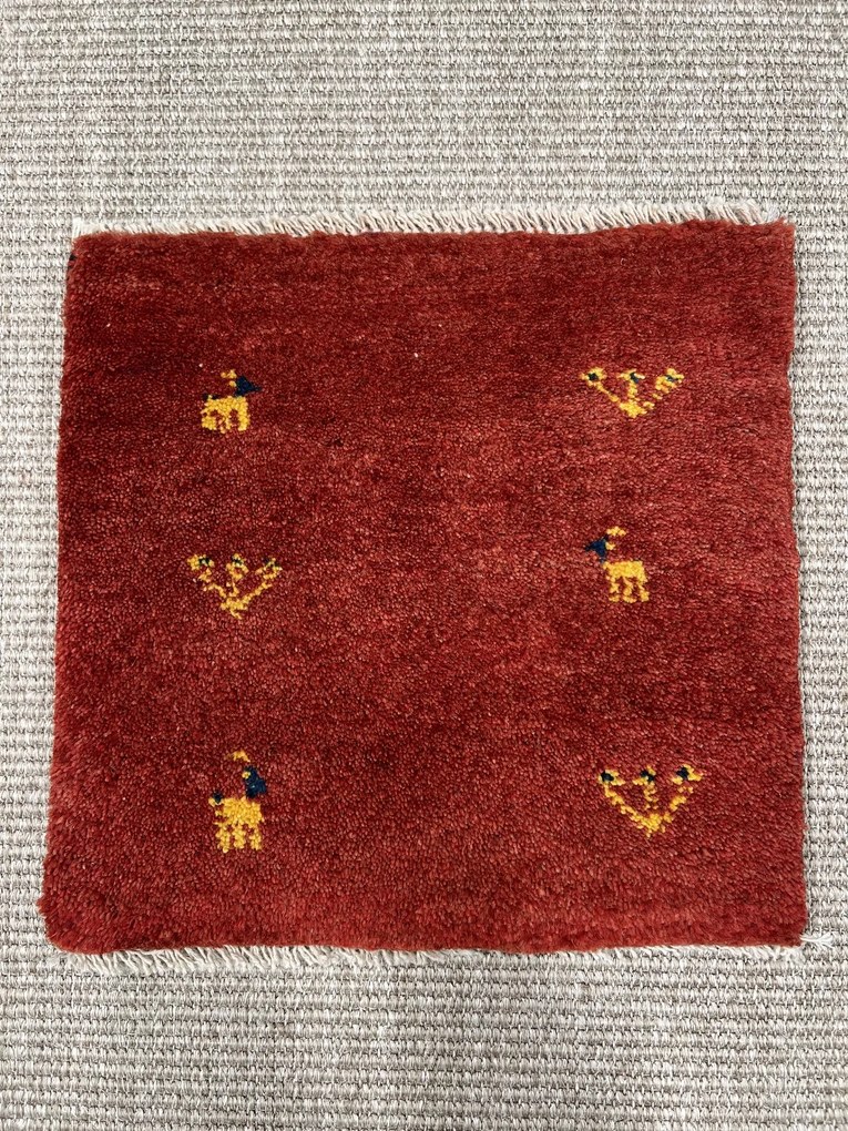 Gabbeh Tappeto persiano 40 x 40 Rosso (Iran) Annodato A Mano