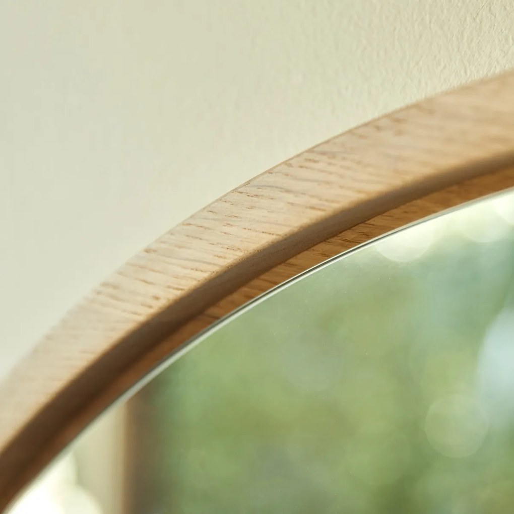 Tikamoon - Specchio rotondo in legno massello di rovere 90x90 Fanie