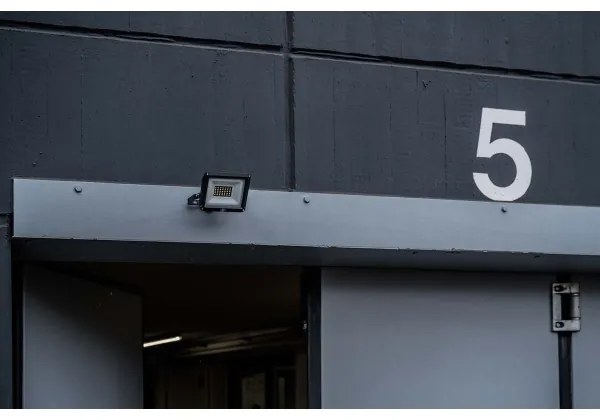 Brennenstuhl - Riflettore LED da esterno LED/20W/230V 6500K IP65