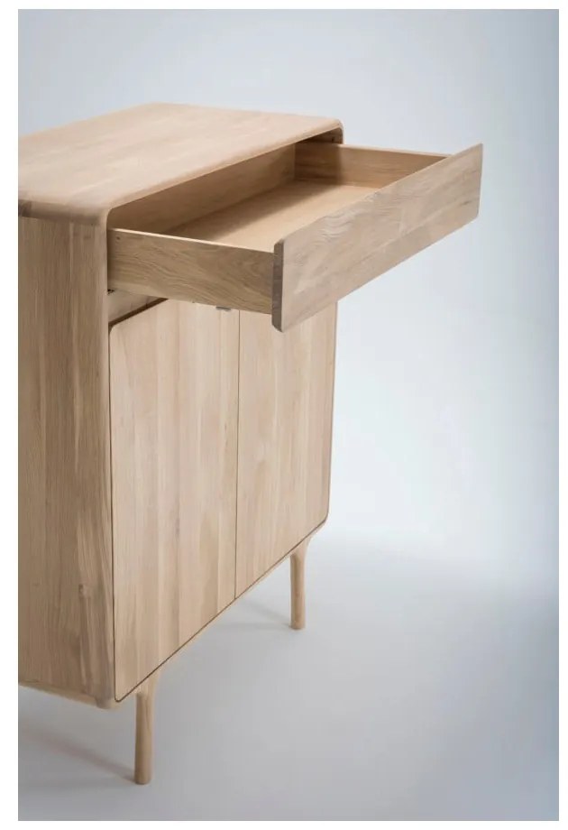 Cassettiera in rovere massiccio Fawn - Gazzda