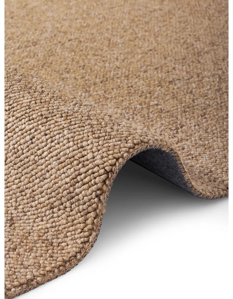 Passatoia in marrone chiaro lavabile 80x240 cm Rocco Caramel – Elle Decoration