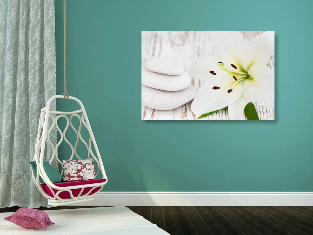 Quadro su tela – Giglio e pietre da massaggio in bianco