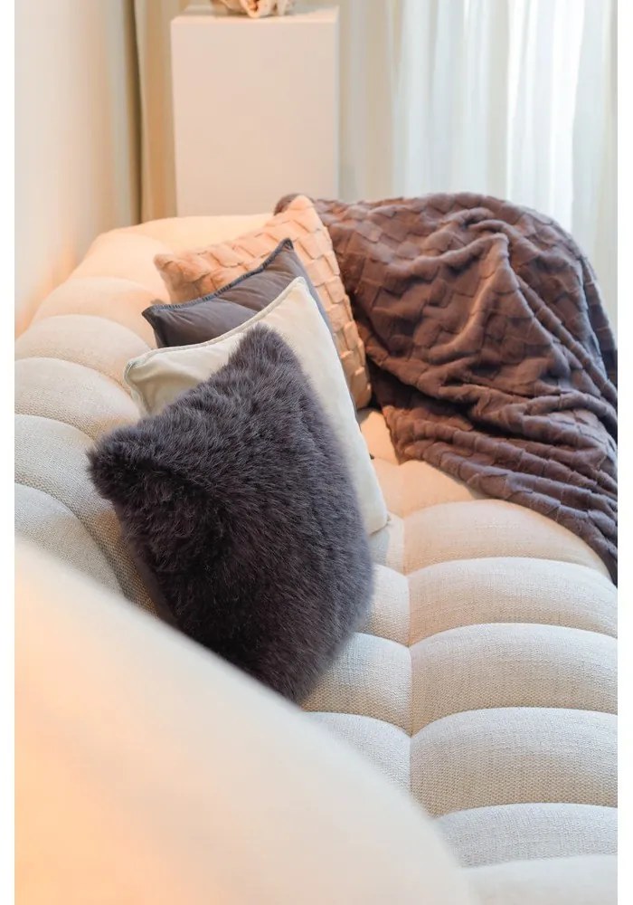 Cuscino decorativo in micropile 45x45 cm Rava – Tiseco Home Studio