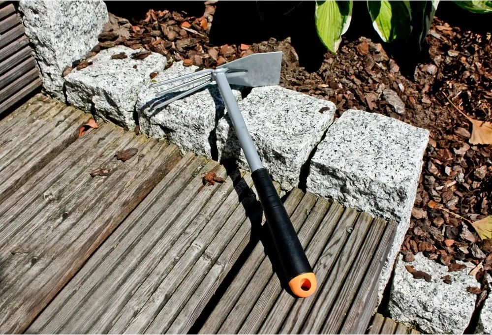 Doppia zappa - Garden Pleasure